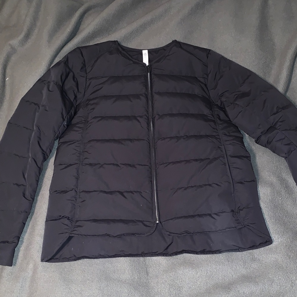 Puffy jacket lululemon